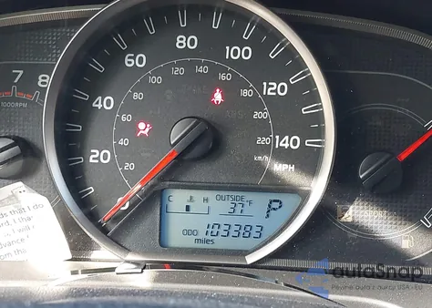 2015 Toyota Rav4 Xle z USA, uszkodzony, nr VIN JTMRFREV5FD162481